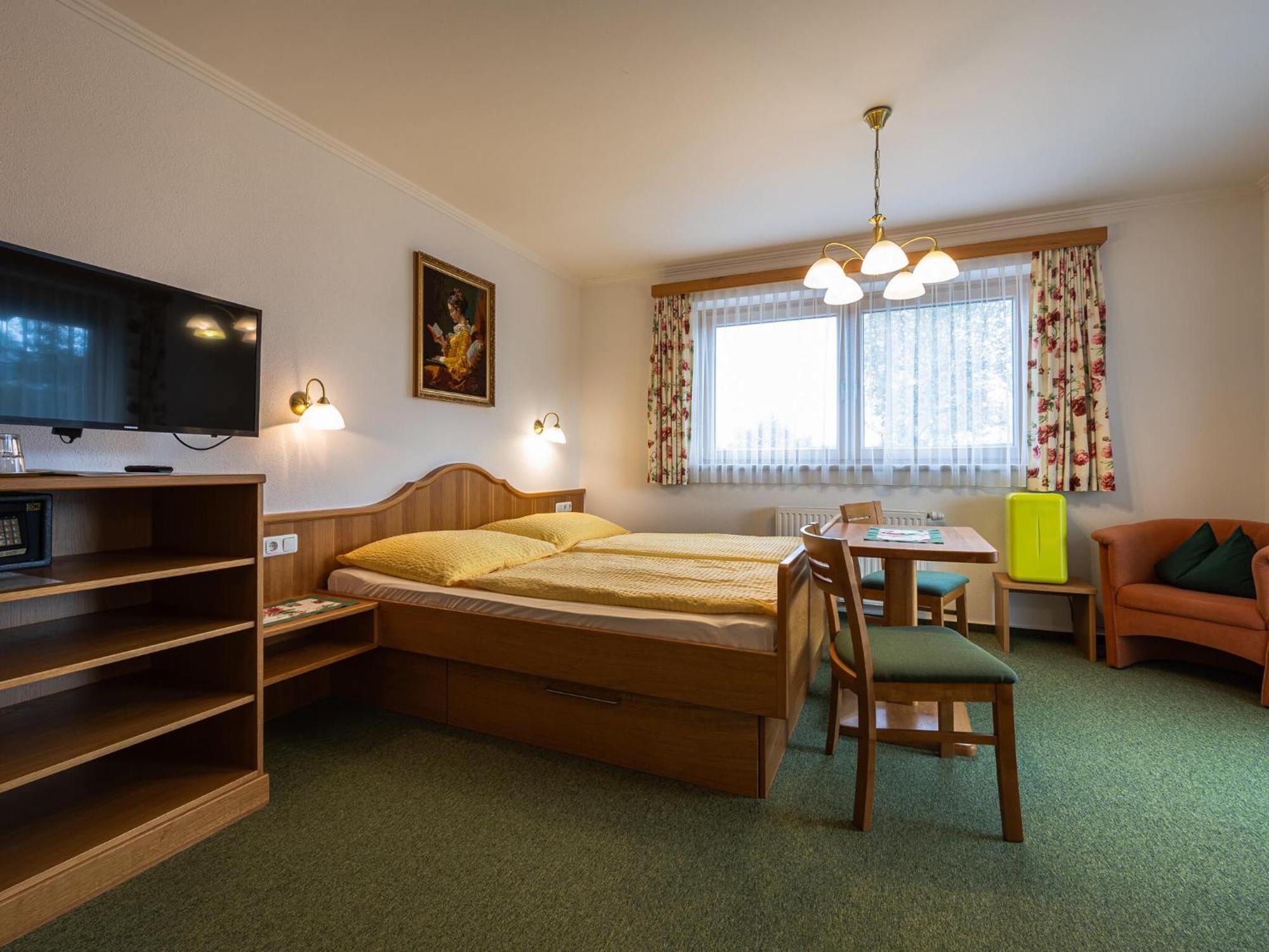 Gaestehaus Bleiweis-Zehentner Zell am See Dış mekan fotoğraf