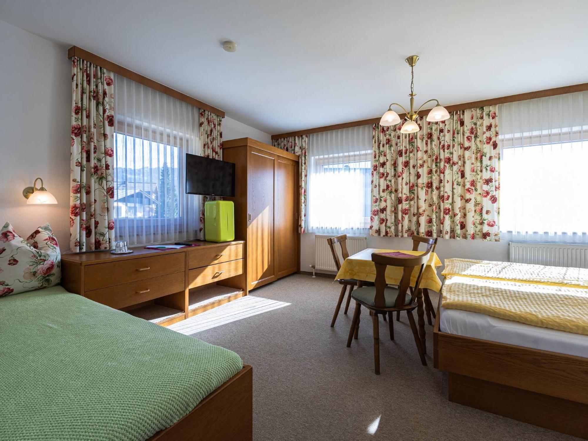Gaestehaus Bleiweis-Zehentner Zell am See Dış mekan fotoğraf
